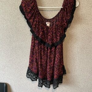 Mossimo Supply Co Red Ruffled Bib Collar Blouse‎
